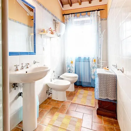 빌라 Elegant In Farneta With Private Pool